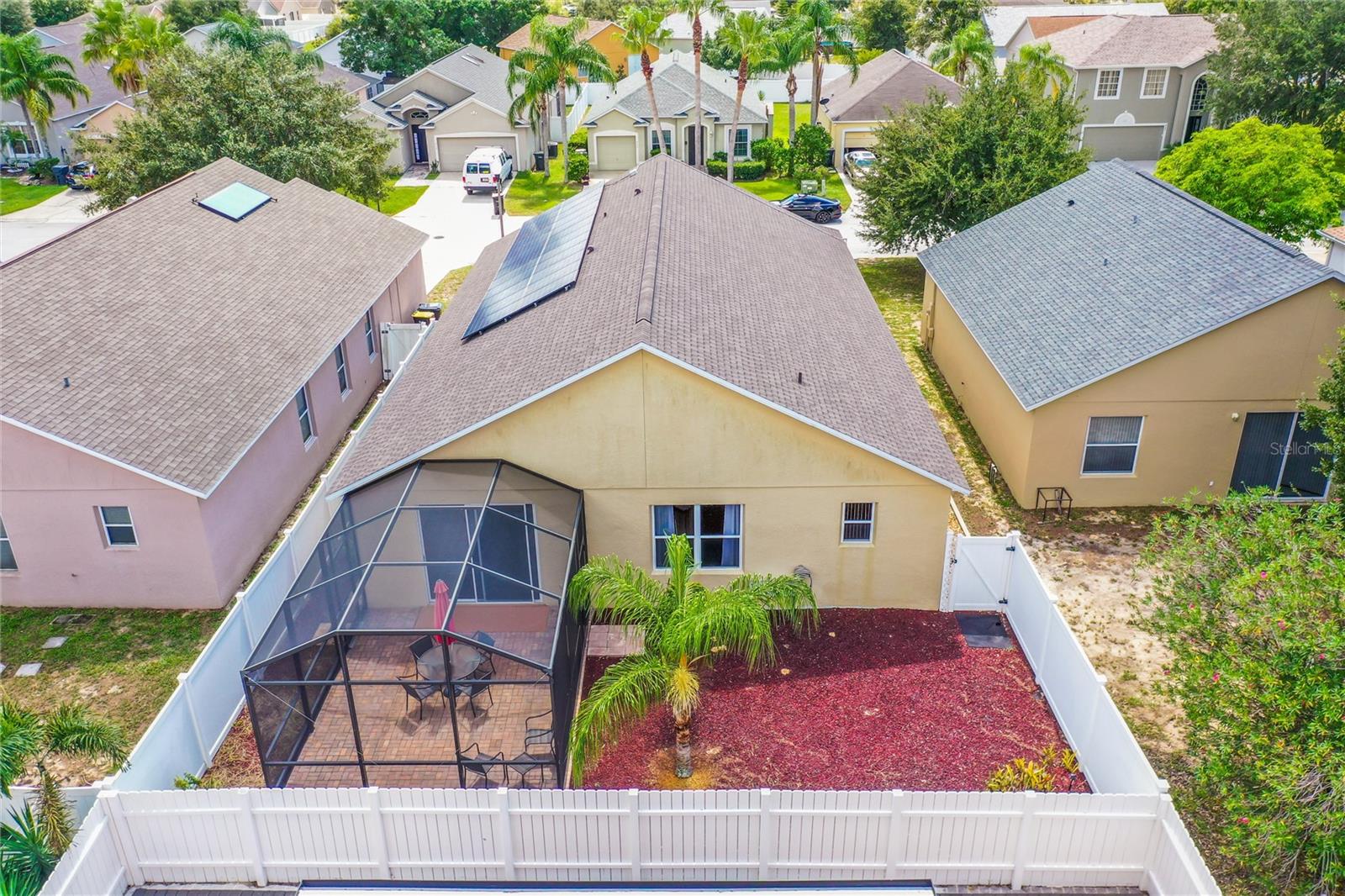 Image 34 of 35 For 422 Graystone Boulevard