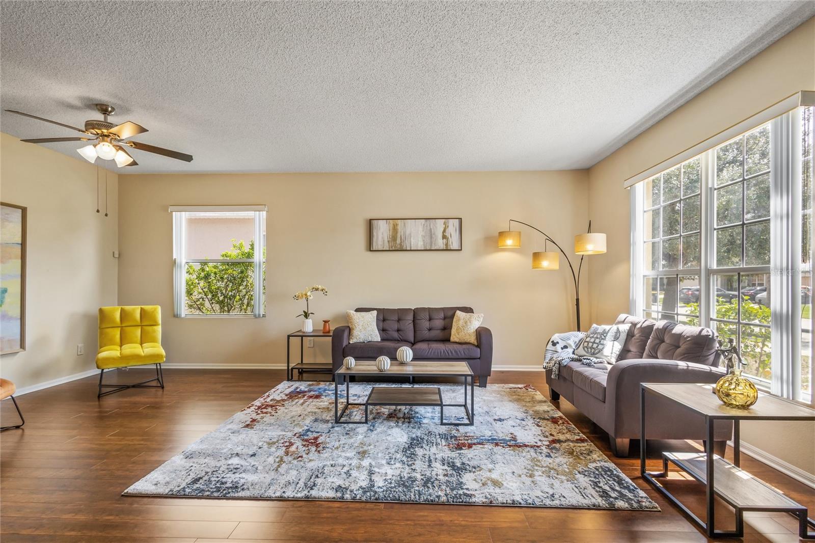 Image 5 of 35 For 422 Graystone Boulevard