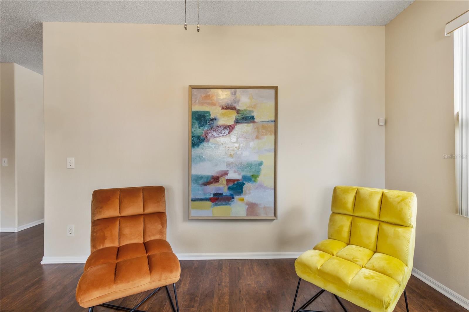 Image 7 of 35 For 422 Graystone Boulevard