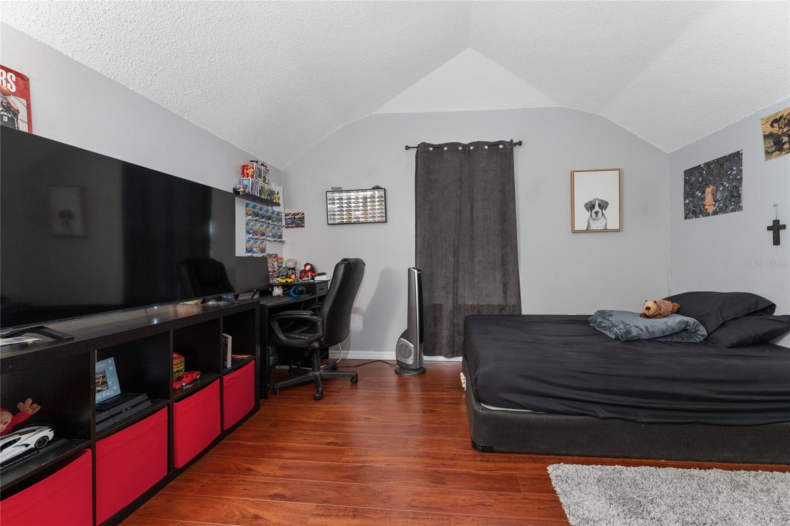 Image 16 of 29 For 2035 Island Brook Lane