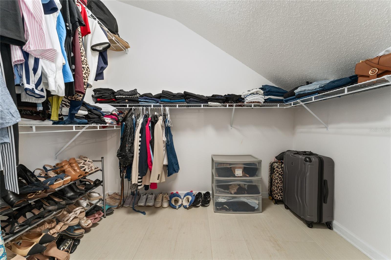 Image 22 of 29 For 2035 Island Brook Lane