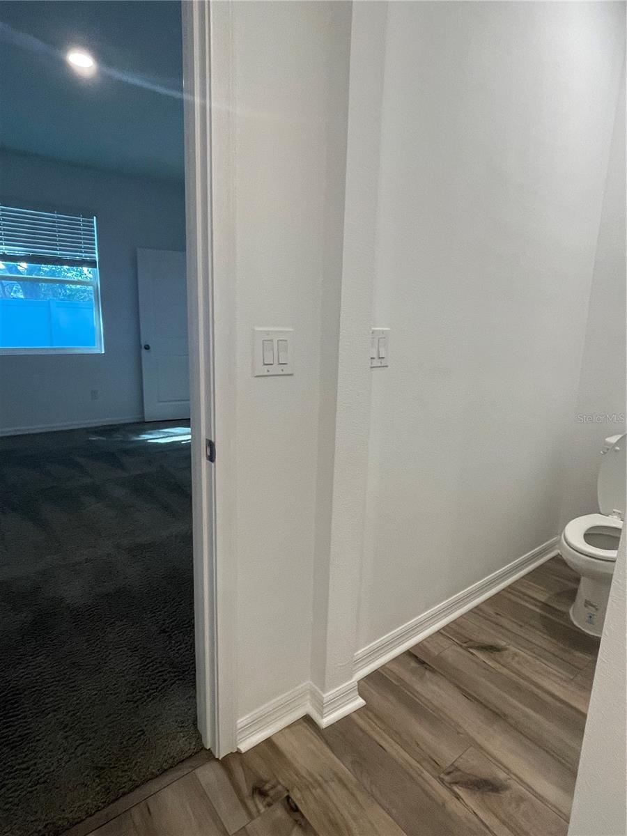 Image 11 of 32 For 34772 Mulrion Drive