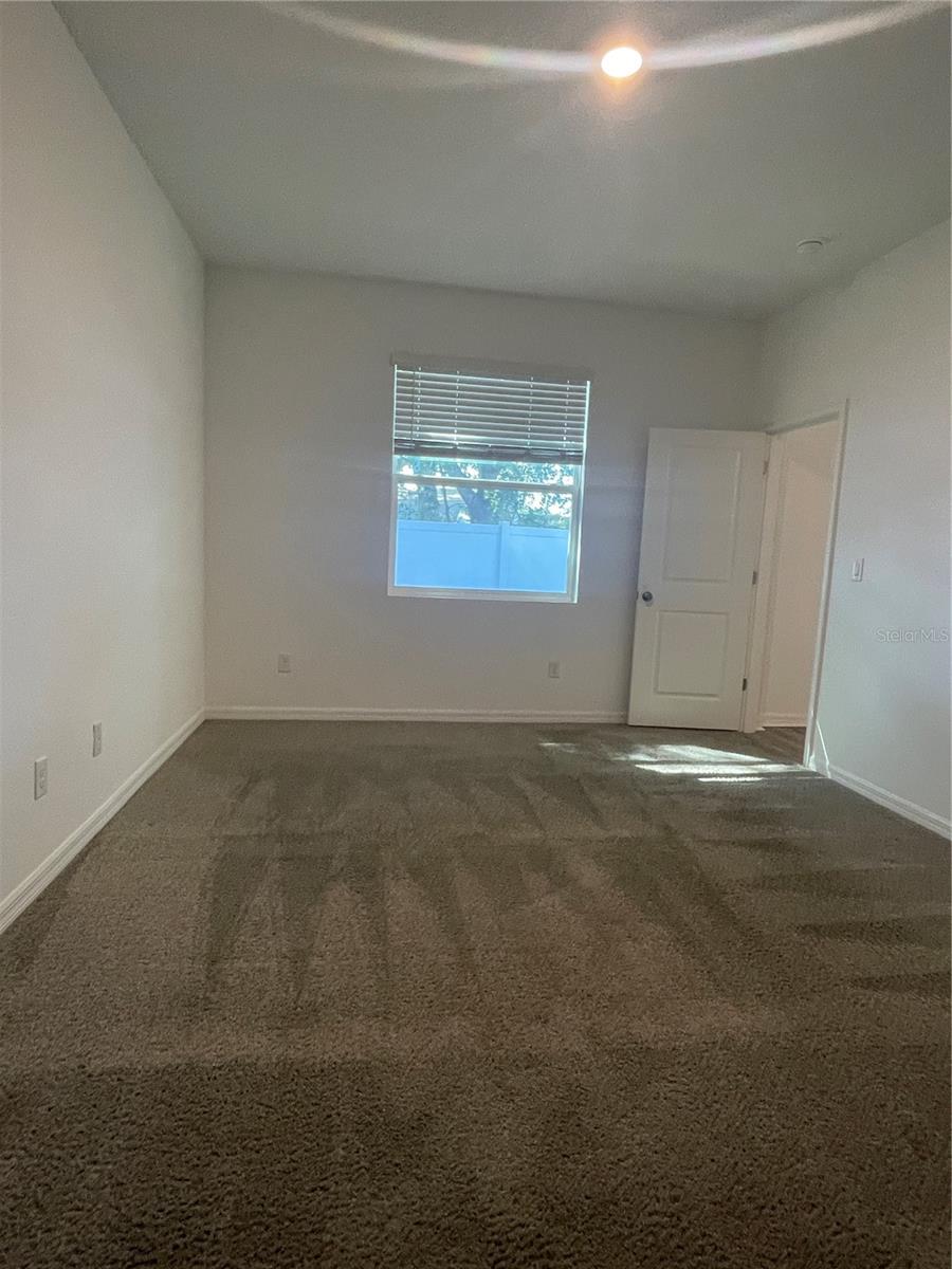 Image 13 of 32 For 34772 Mulrion Drive