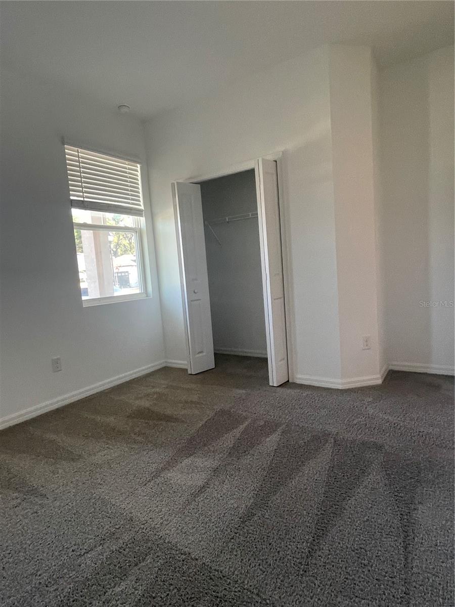 Image 19 of 32 For 34772 Mulrion Drive