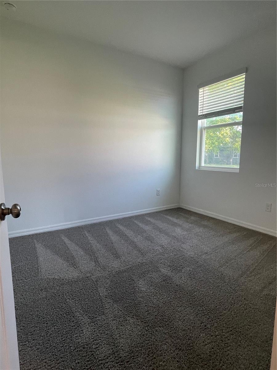 Image 21 of 32 For 34772 Mulrion Drive