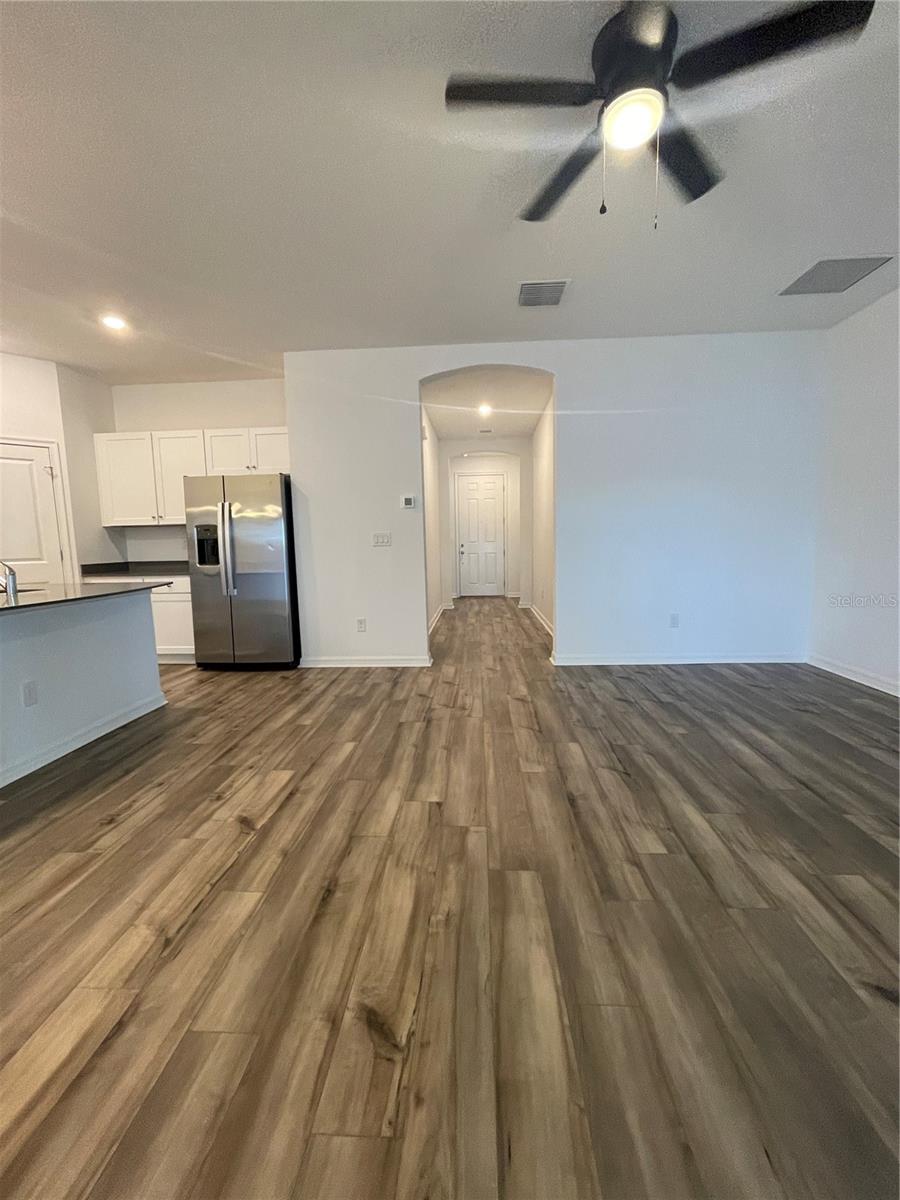 Image 30 of 32 For 34772 Mulrion Drive