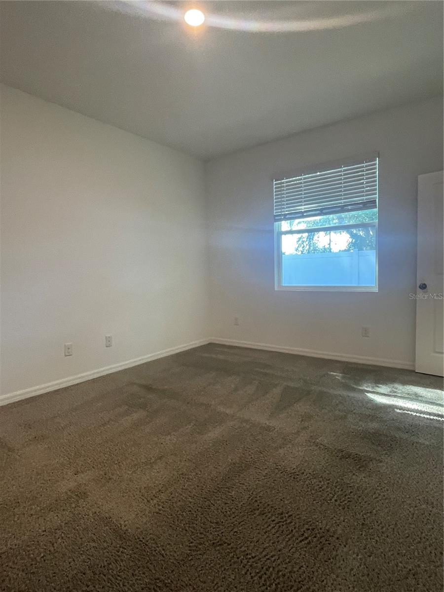 Image 7 of 32 For 34772 Mulrion Drive