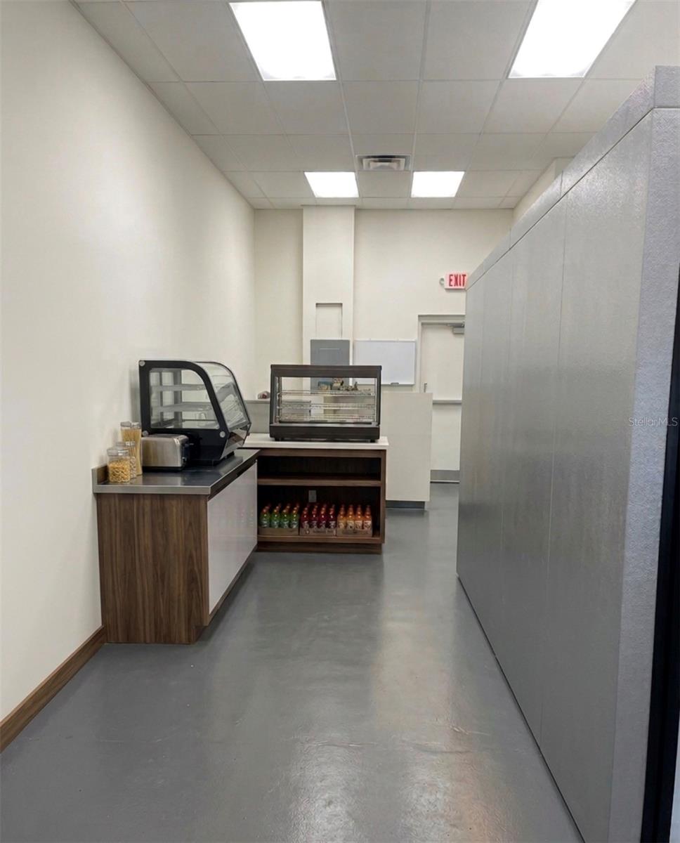 Listing Details for 1370 Narcoossee Road, ST CLOUD, FL 34771