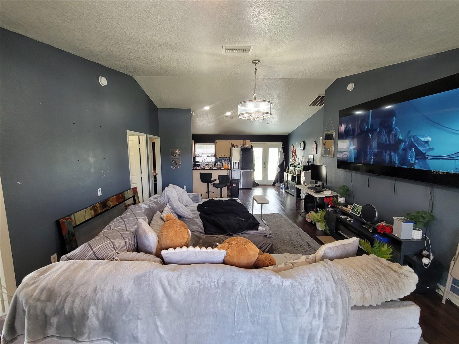 Image 20 of 24 For 425 Stokes Rd