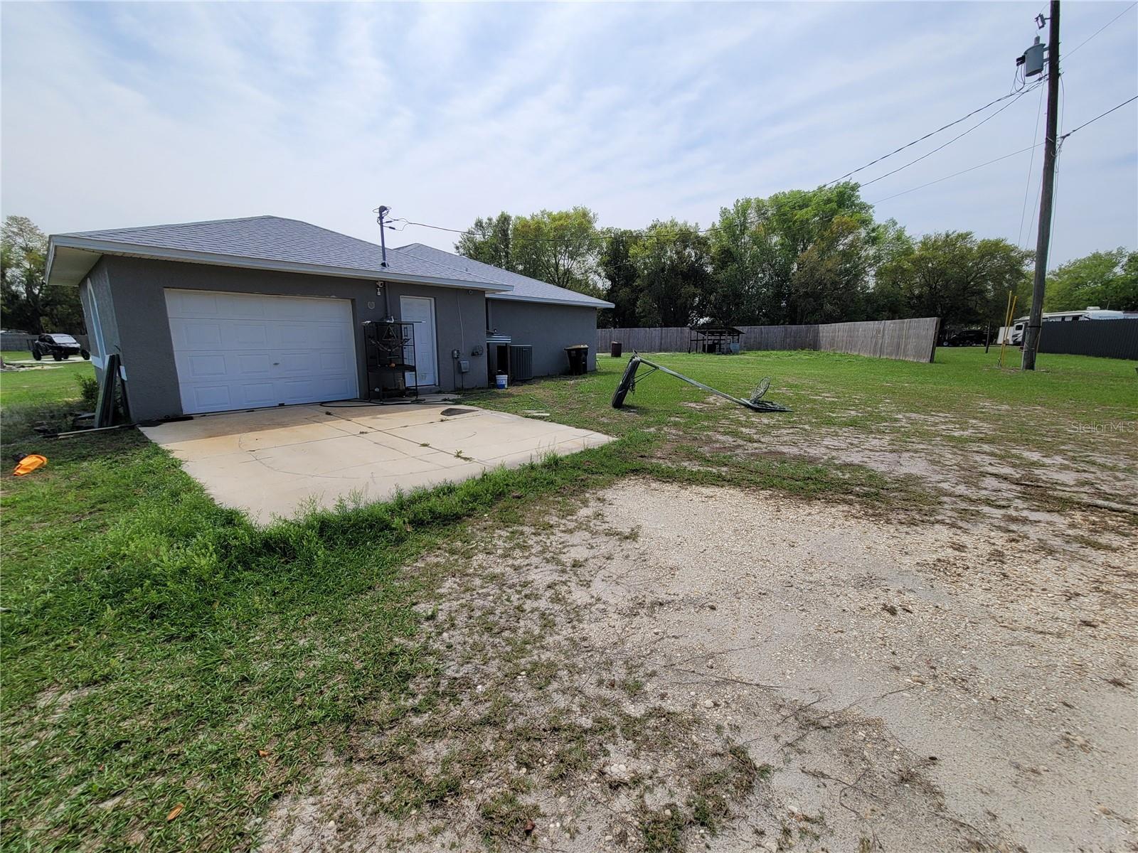 Image 3 of 24 For 425 Stokes Rd