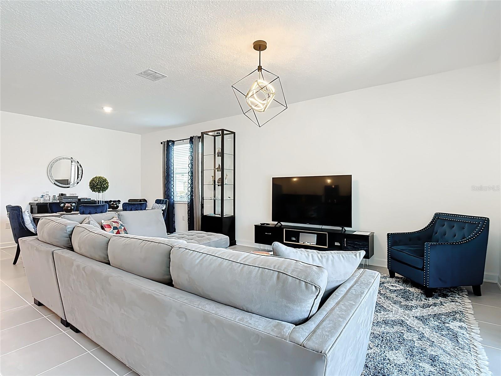 Image 14 of 73 For 4036 Redbridge Loop