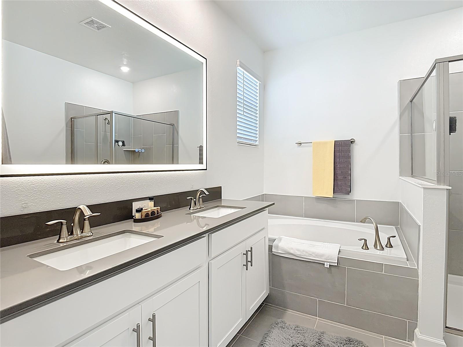 Image 21 of 73 For 4036 Redbridge Loop