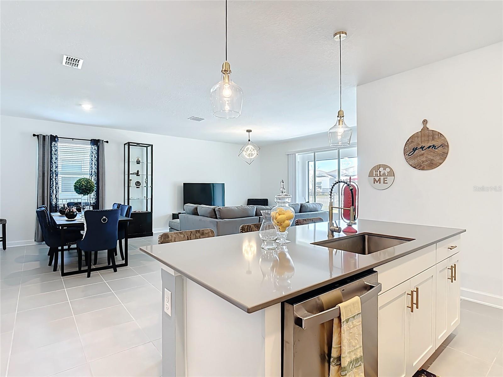 Image 7 of 73 For 4036 Redbridge Loop