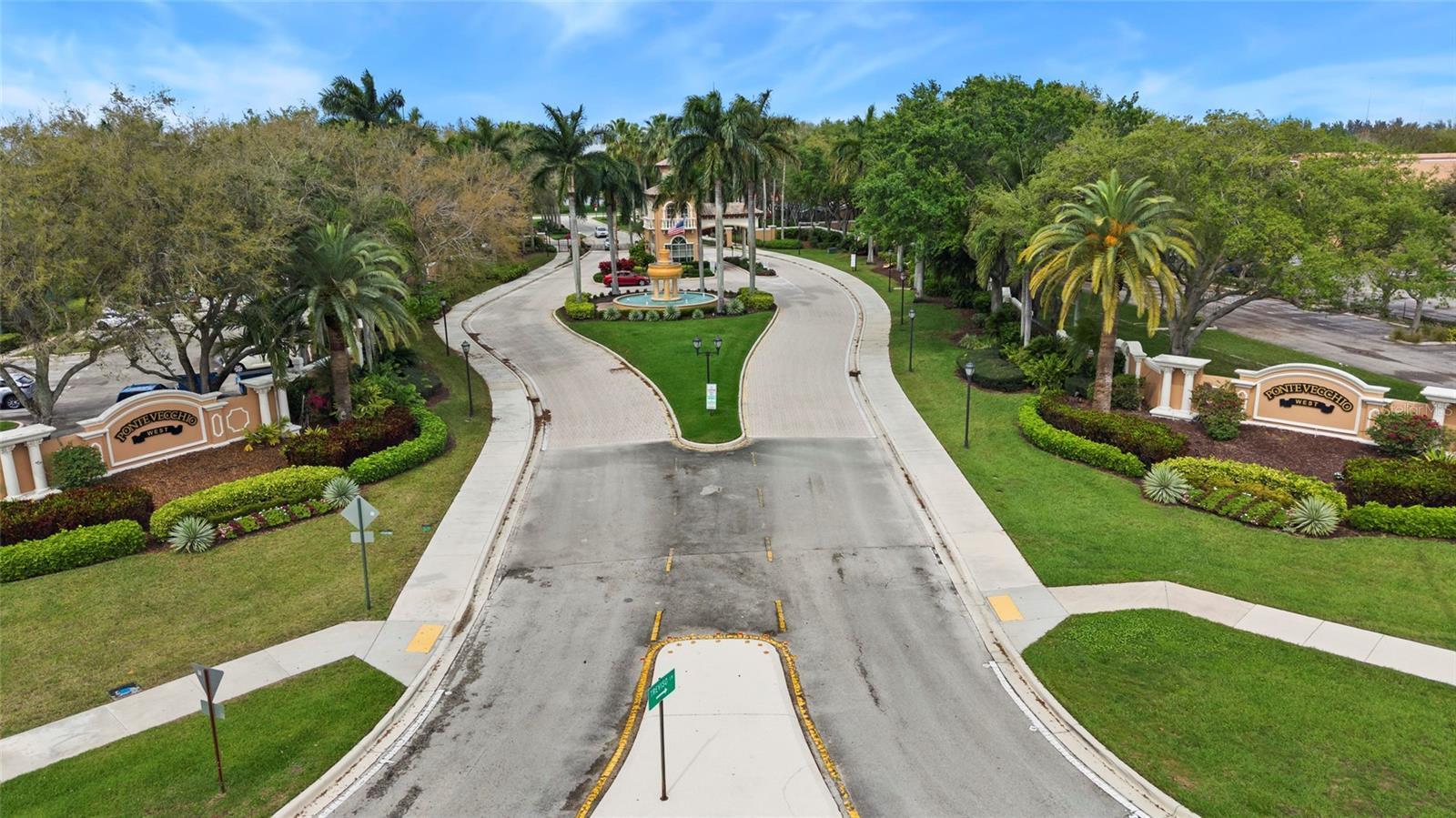 Image 24 of 36 For 7548 Caprio Drive