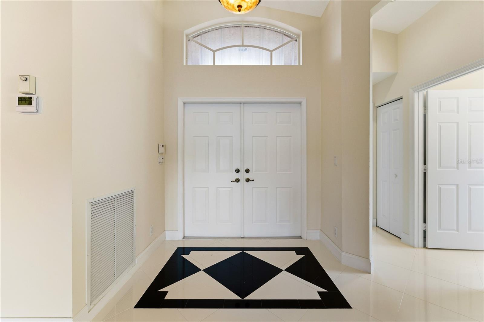 Image 4 of 36 For 7548 Caprio Drive