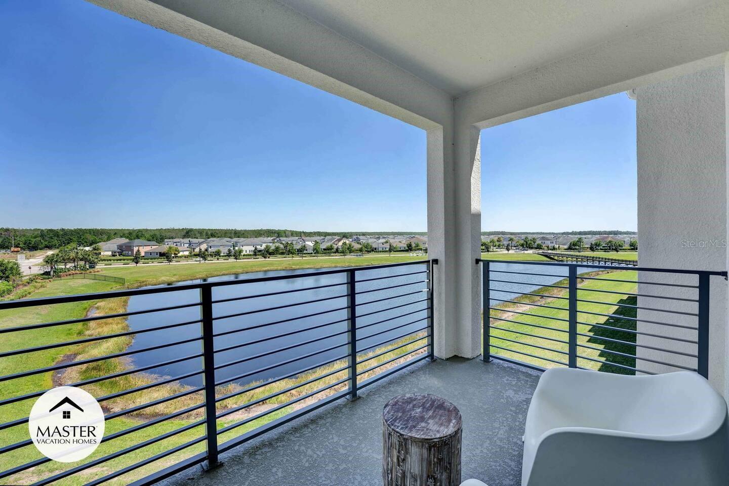 Image 2 of 14 For 3191 Paradox Circle 405