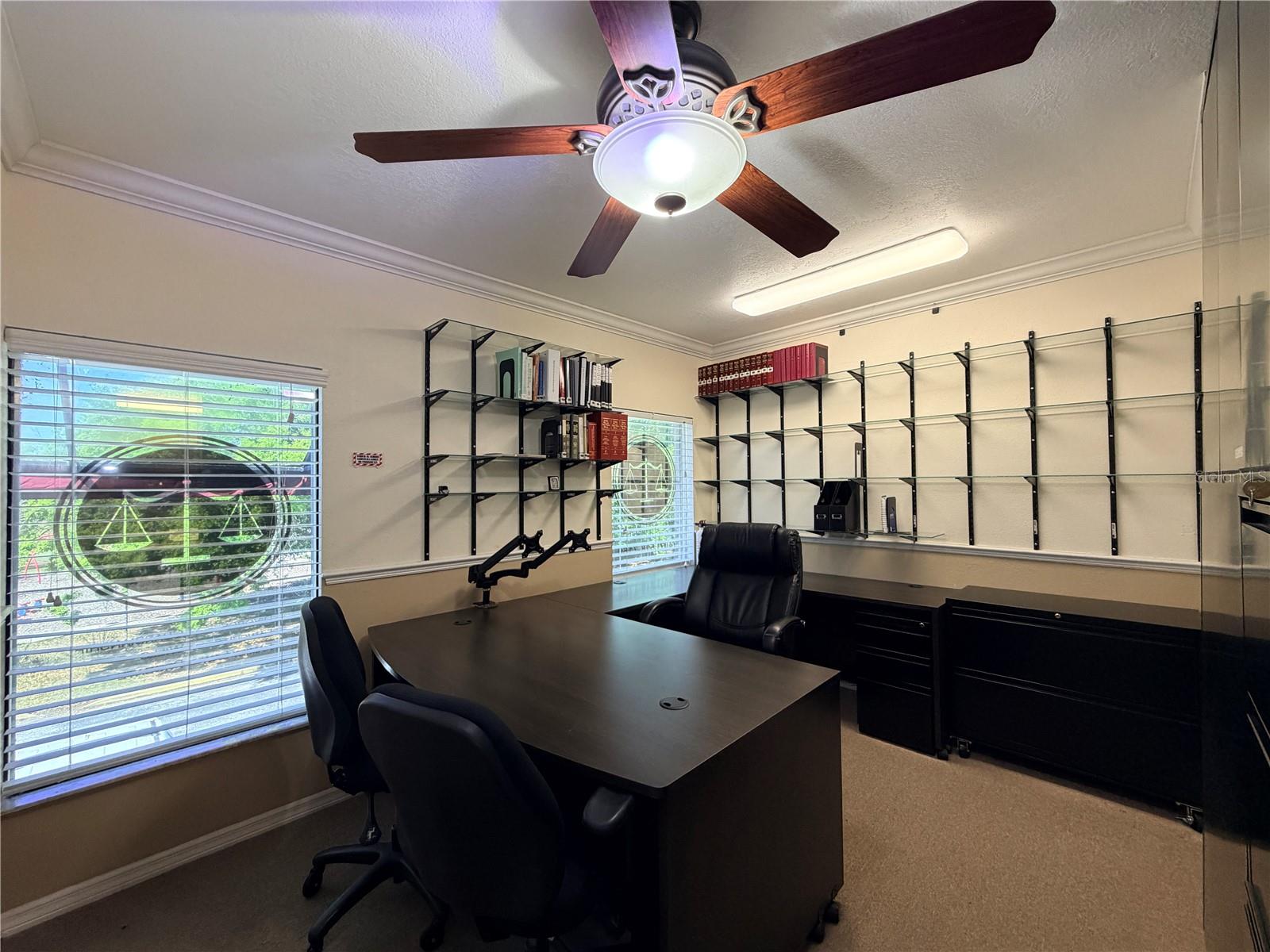 Image 12 of 18 For 1400 Oak Street F