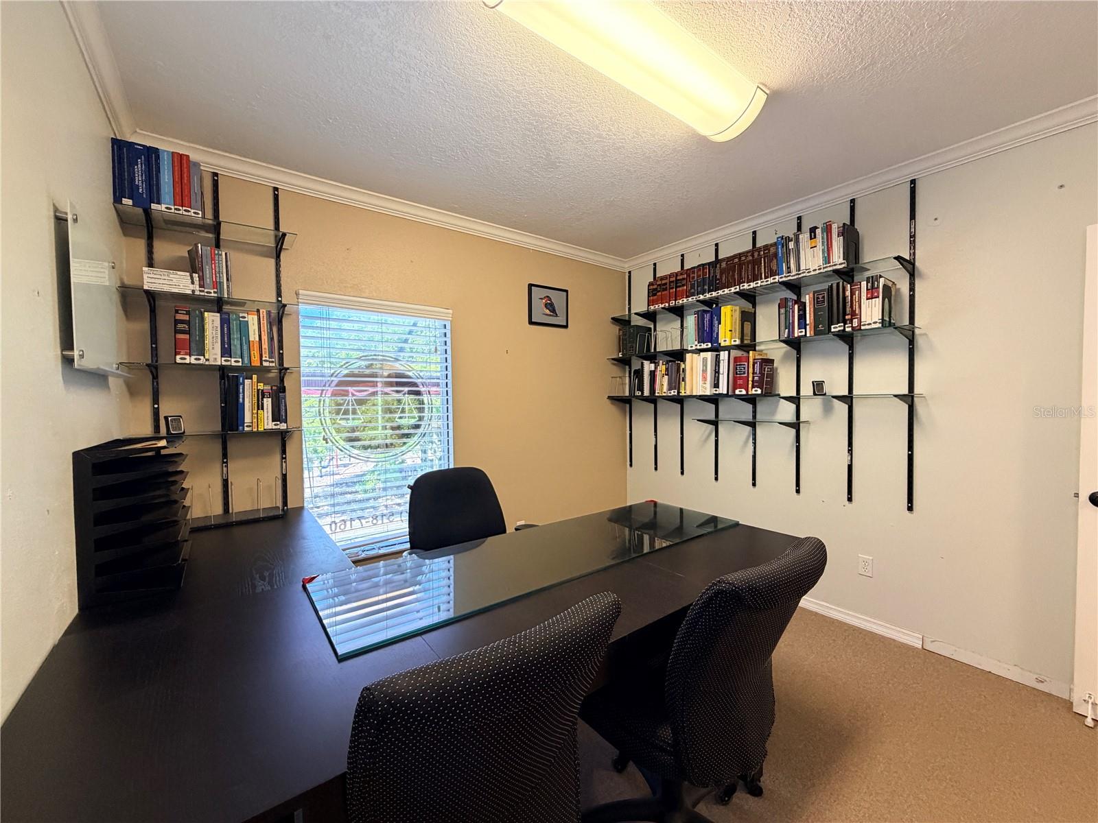 Image 15 of 18 For 1400 Oak Street F