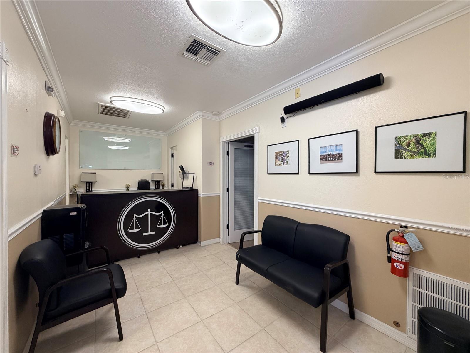 Image 7 of 18 For 1400 Oak Street F