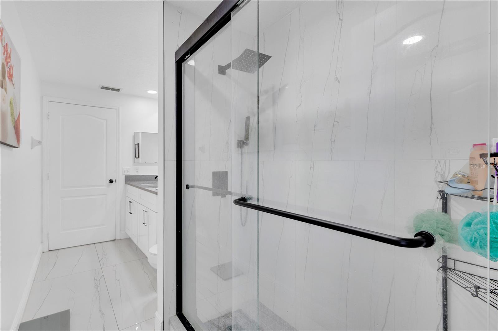 Image 15 of 32 For 2654 Hawthorne Lane