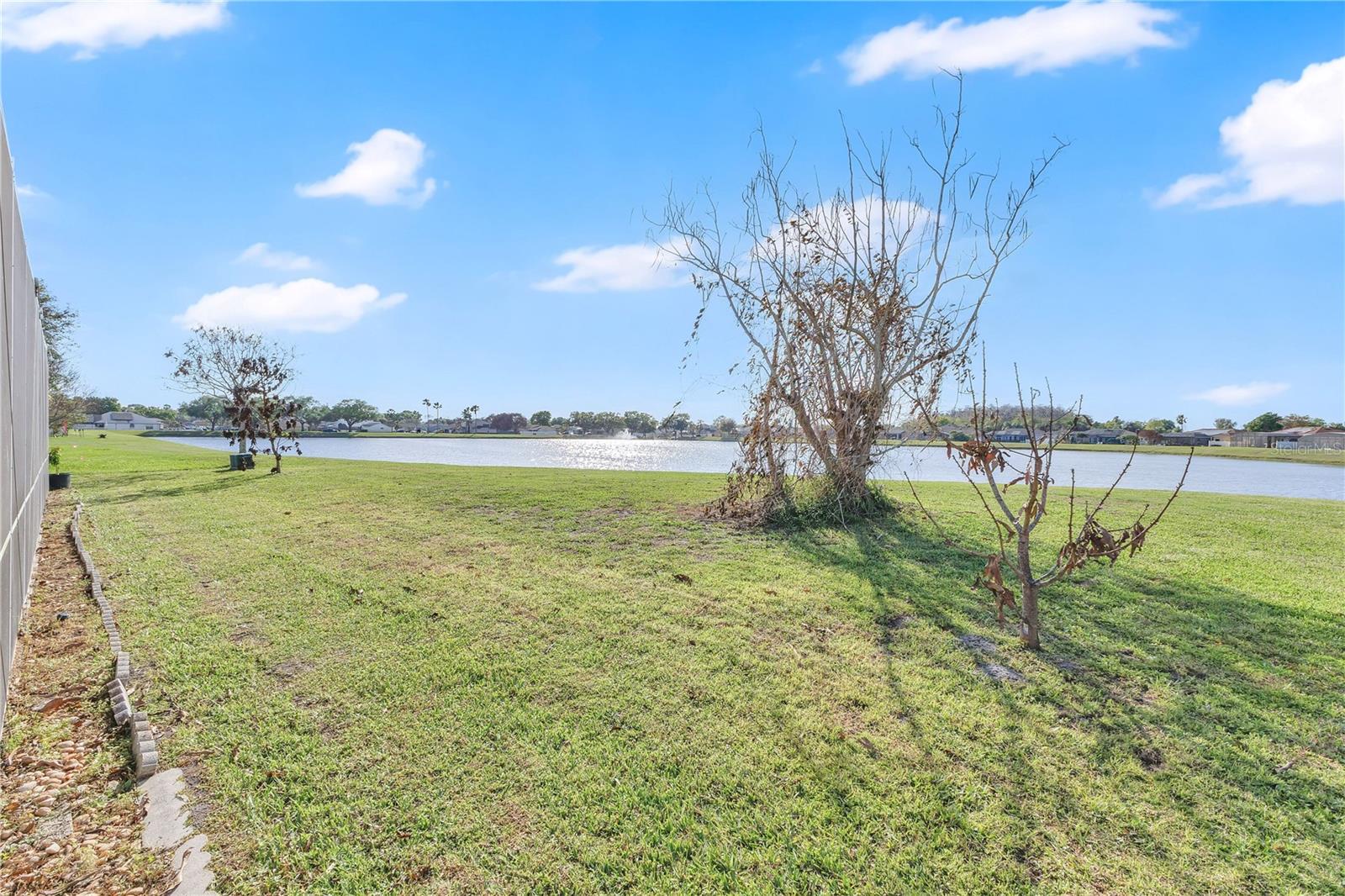 Image 24 of 32 For 2654 Hawthorne Lane