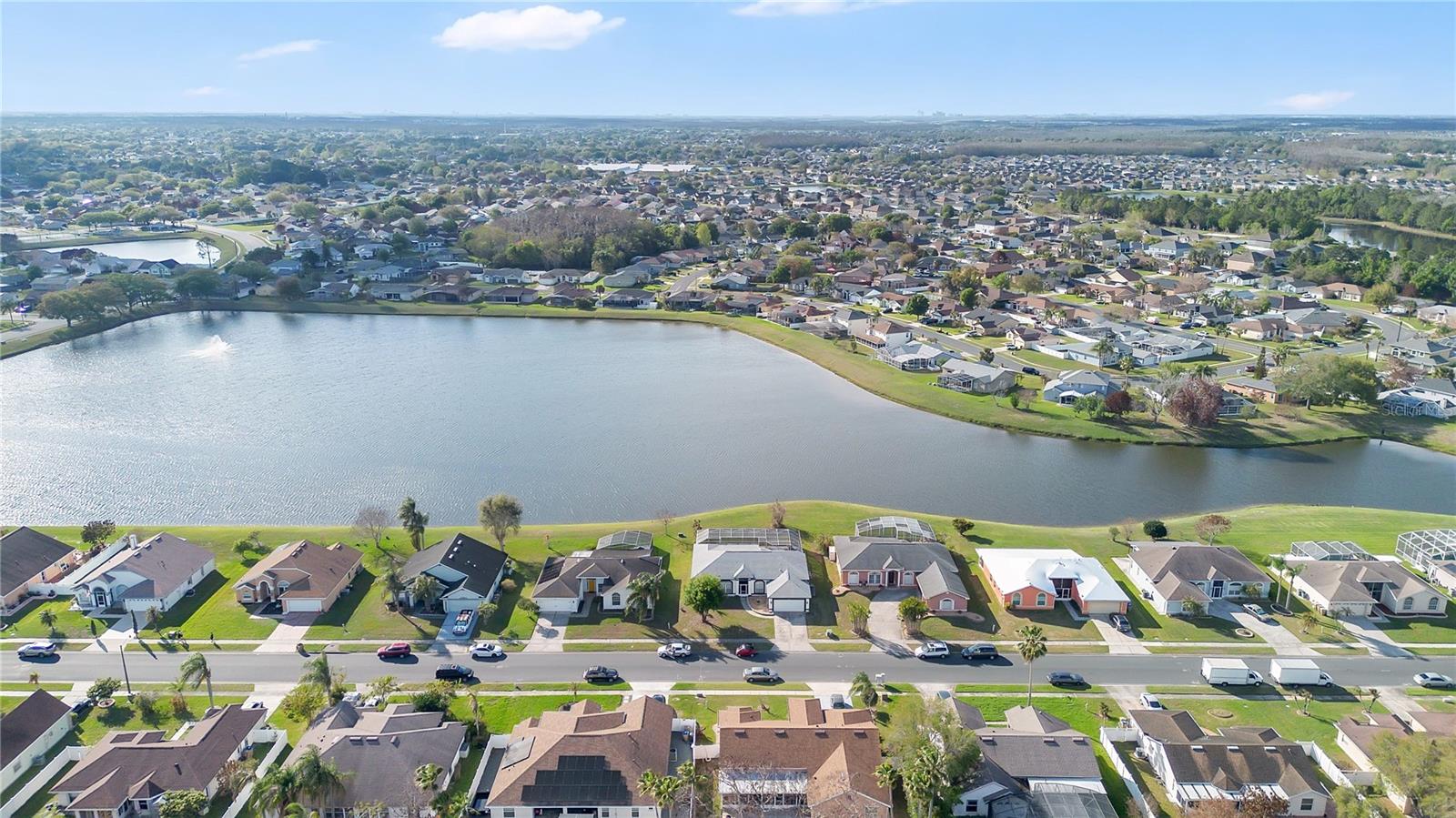 Image 30 of 32 For 2654 Hawthorne Lane