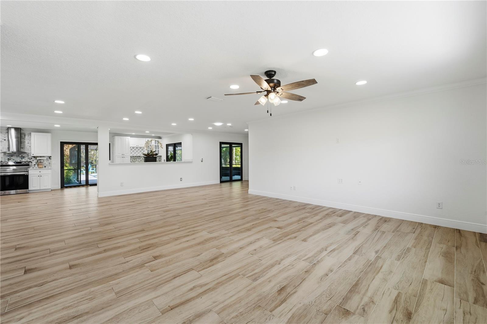 Image 6 of 44 For 2225 Flanders Road