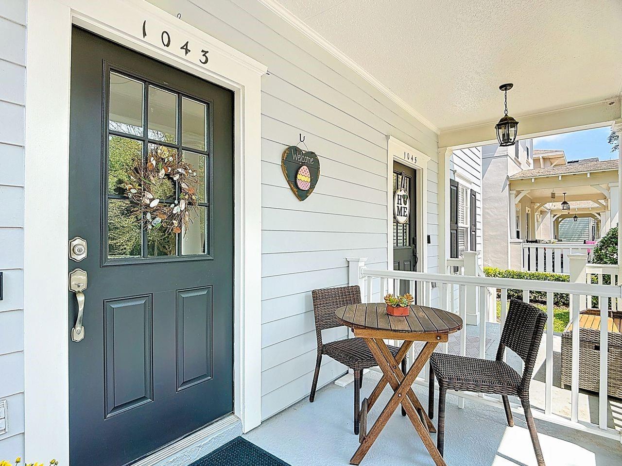 Image 3 of 47 For 1043 Nash Dr  1043