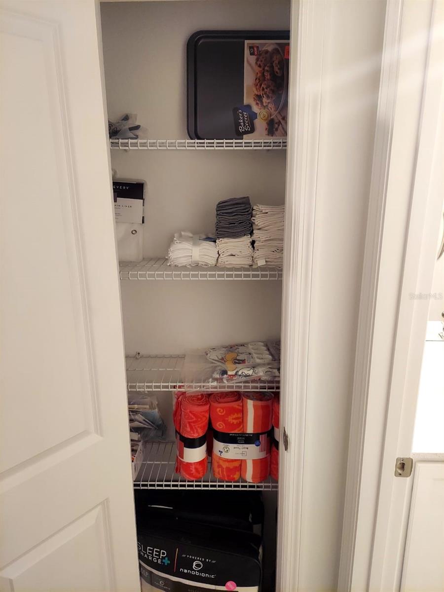 Image 18 of 26 For 804 Longboat Drive 804