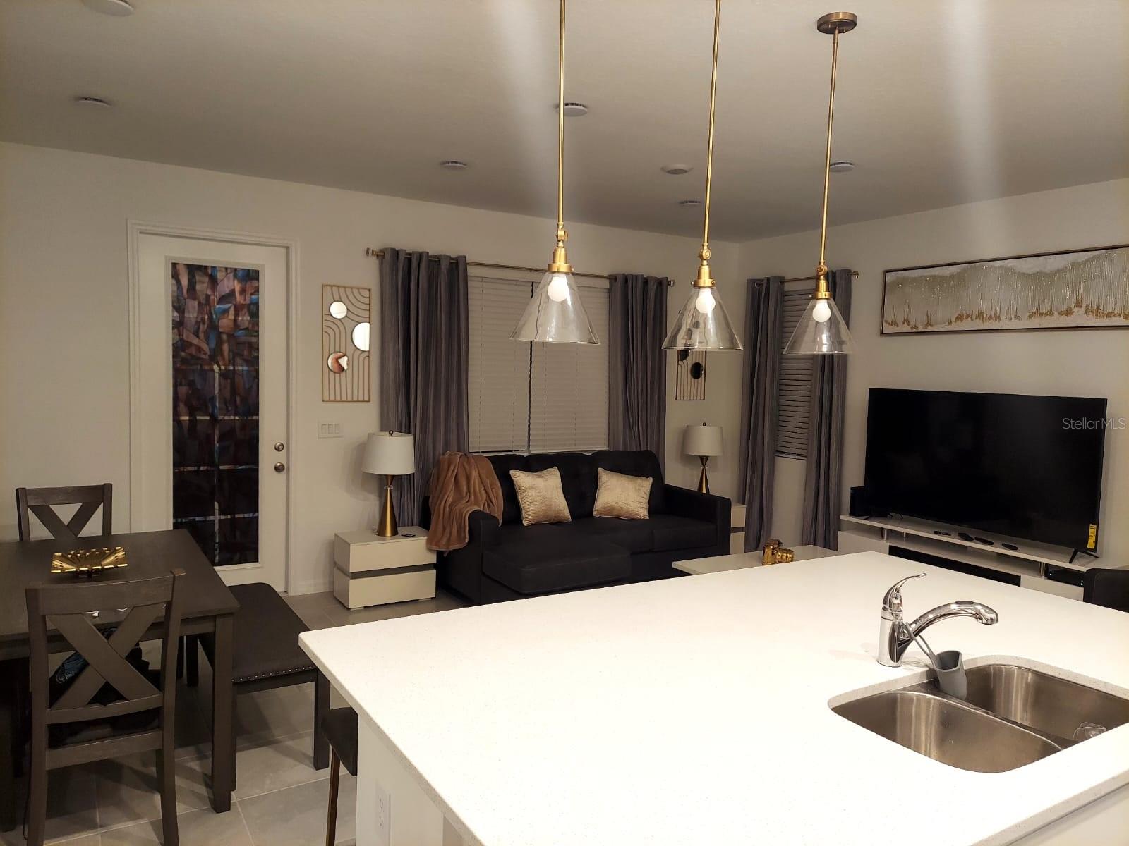 Image 5 of 26 For 804 Longboat Drive 804