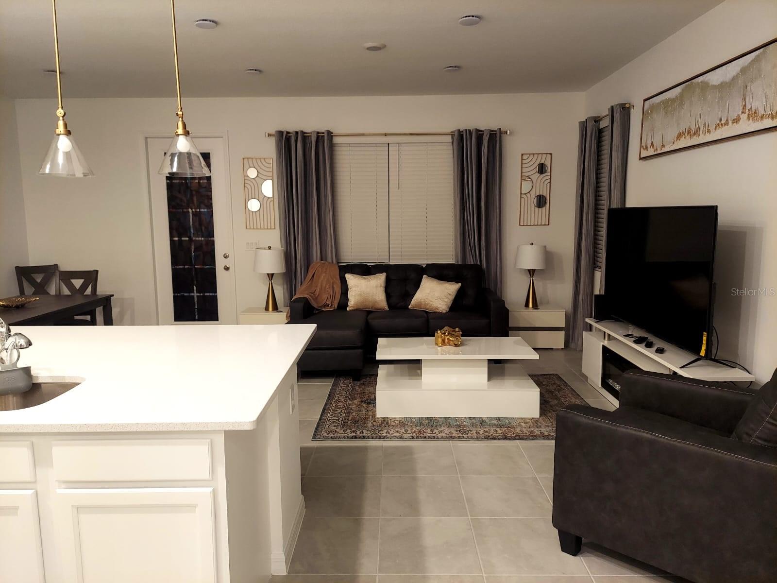 Image 7 of 26 For 804 Longboat Drive 804