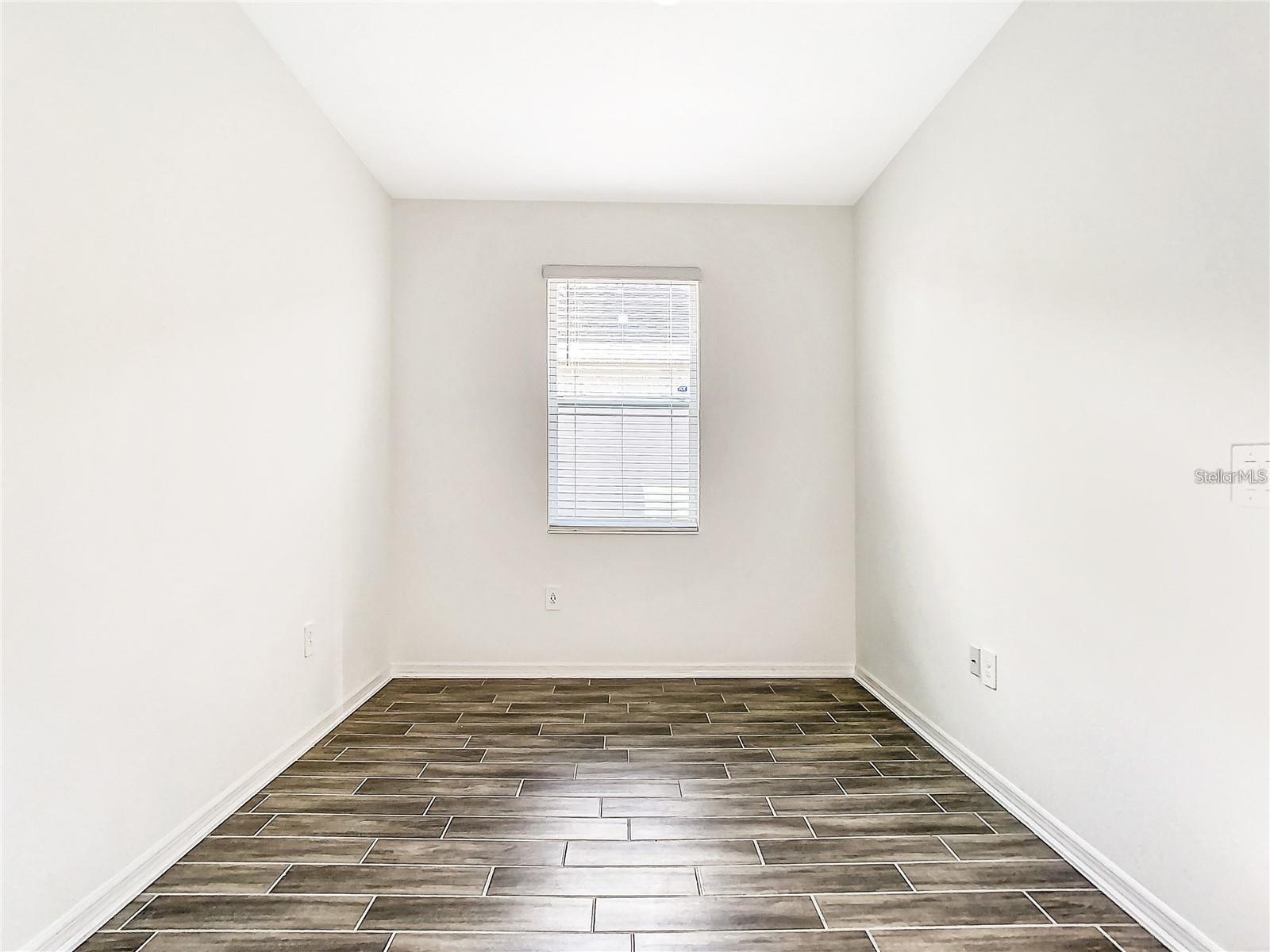 Image 18 of 32 For 664 Tanaro Lane