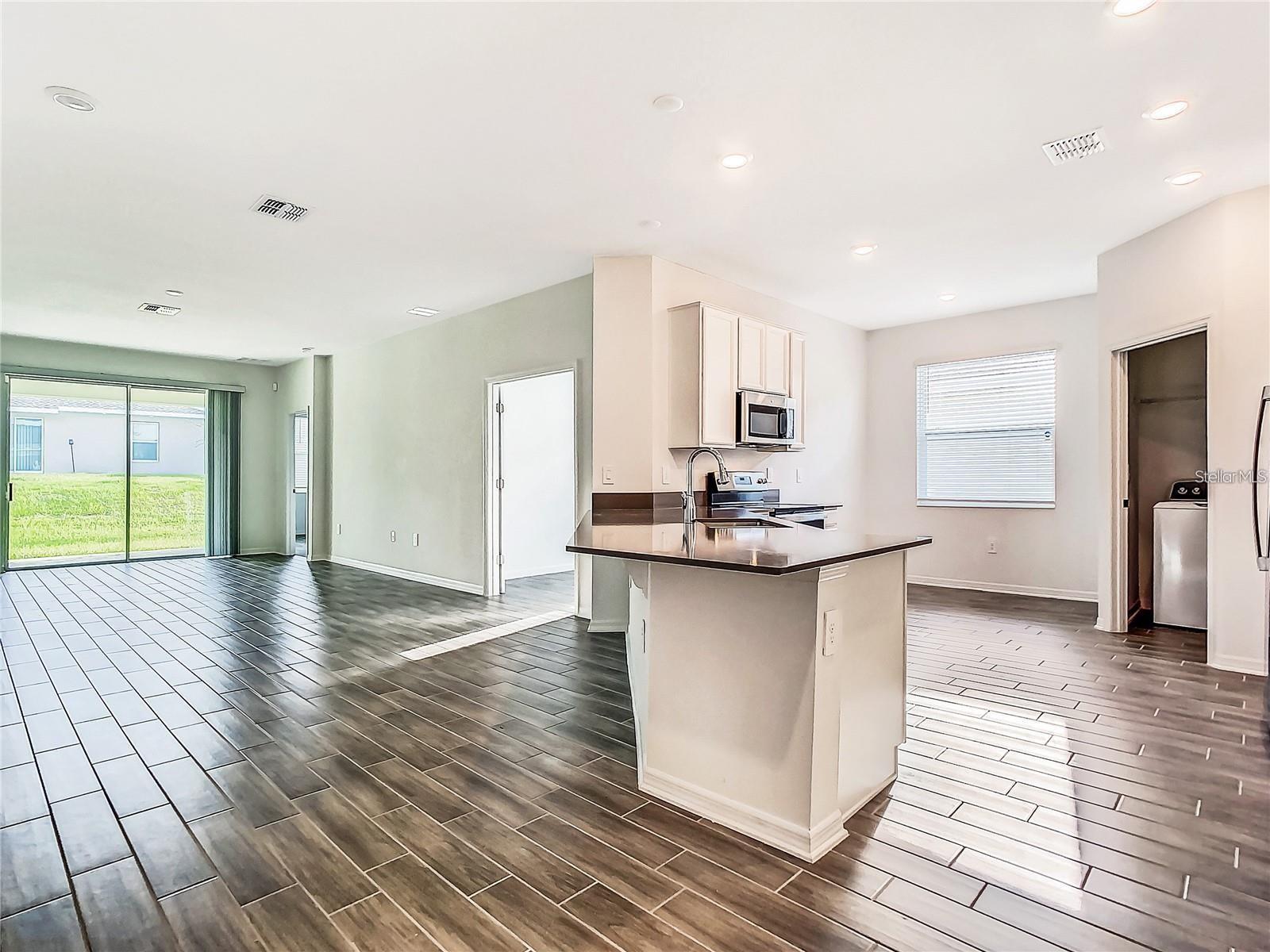 Image 8 of 32 For 664 Tanaro Lane