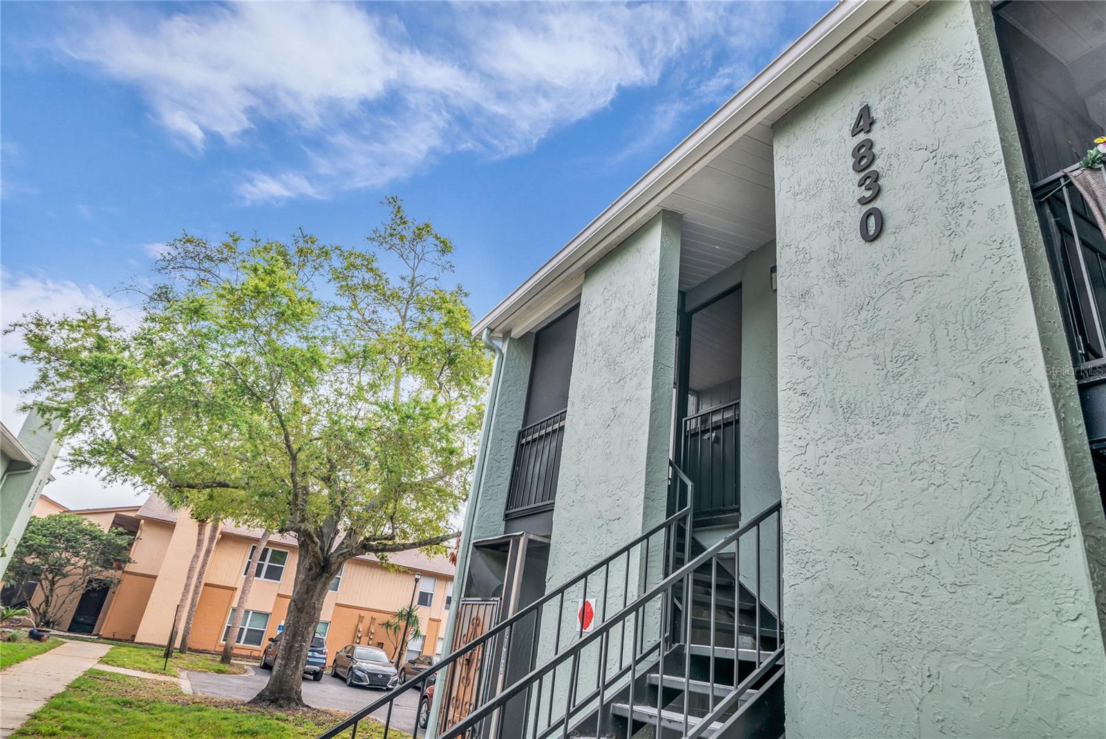 Image 4 of 31 For 4830 Semoran Boulevard 1108