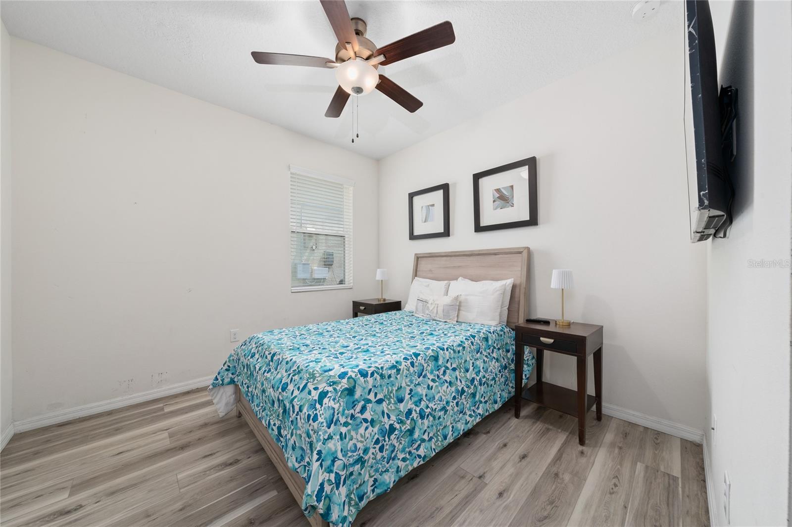 Image 15 of 38 For 2121 Avian Loop