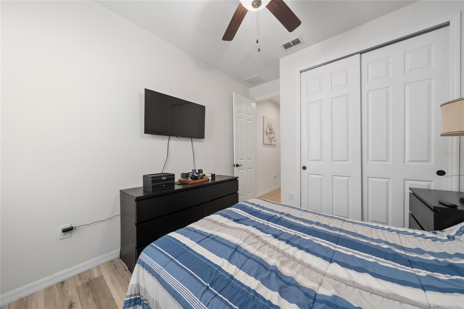 Image 19 of 38 For 2121 Avian Loop