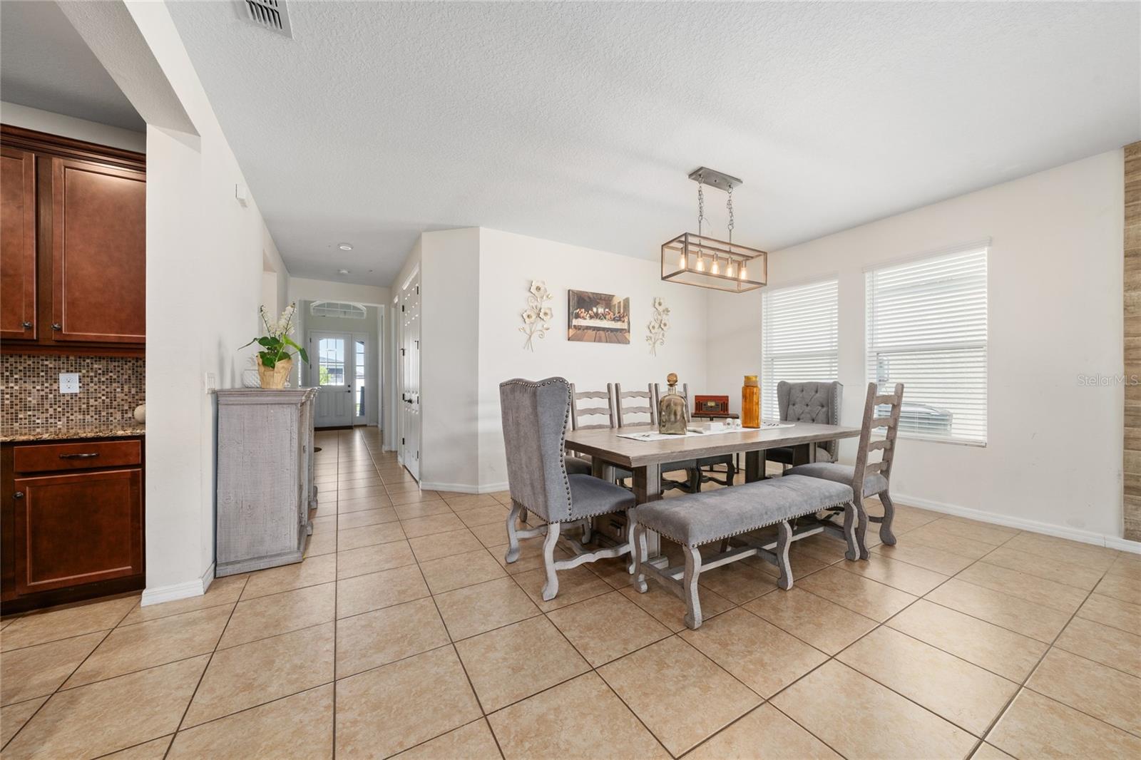 Image 21 of 38 For 2121 Avian Loop