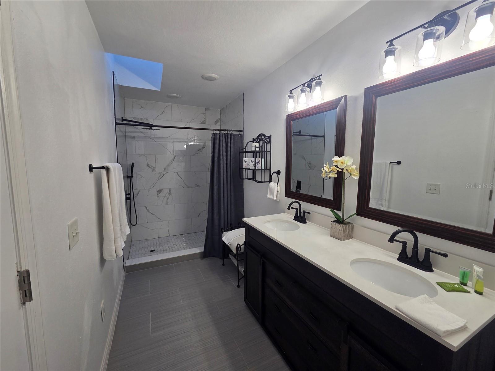 Image 11 of 32 For 803 Caribbean Drive  A