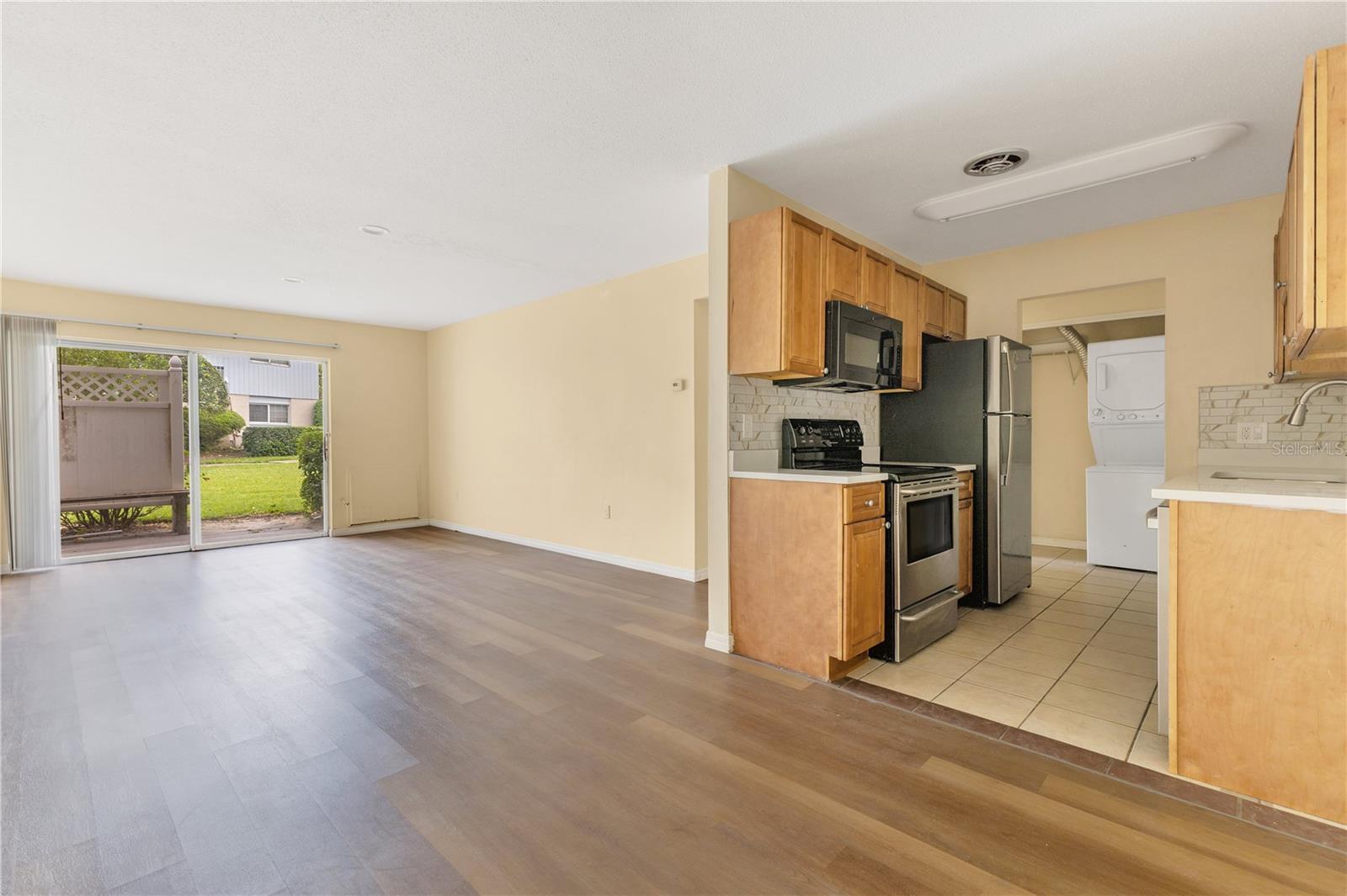 Image 16 of 23 For 1695 Lee Road E103