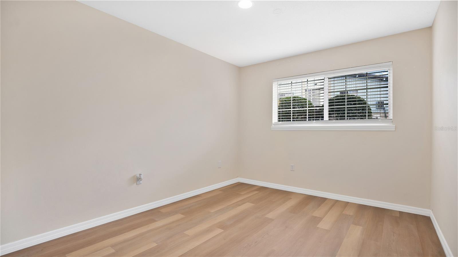 Image 5 of 23 For 1695 Lee Road E103