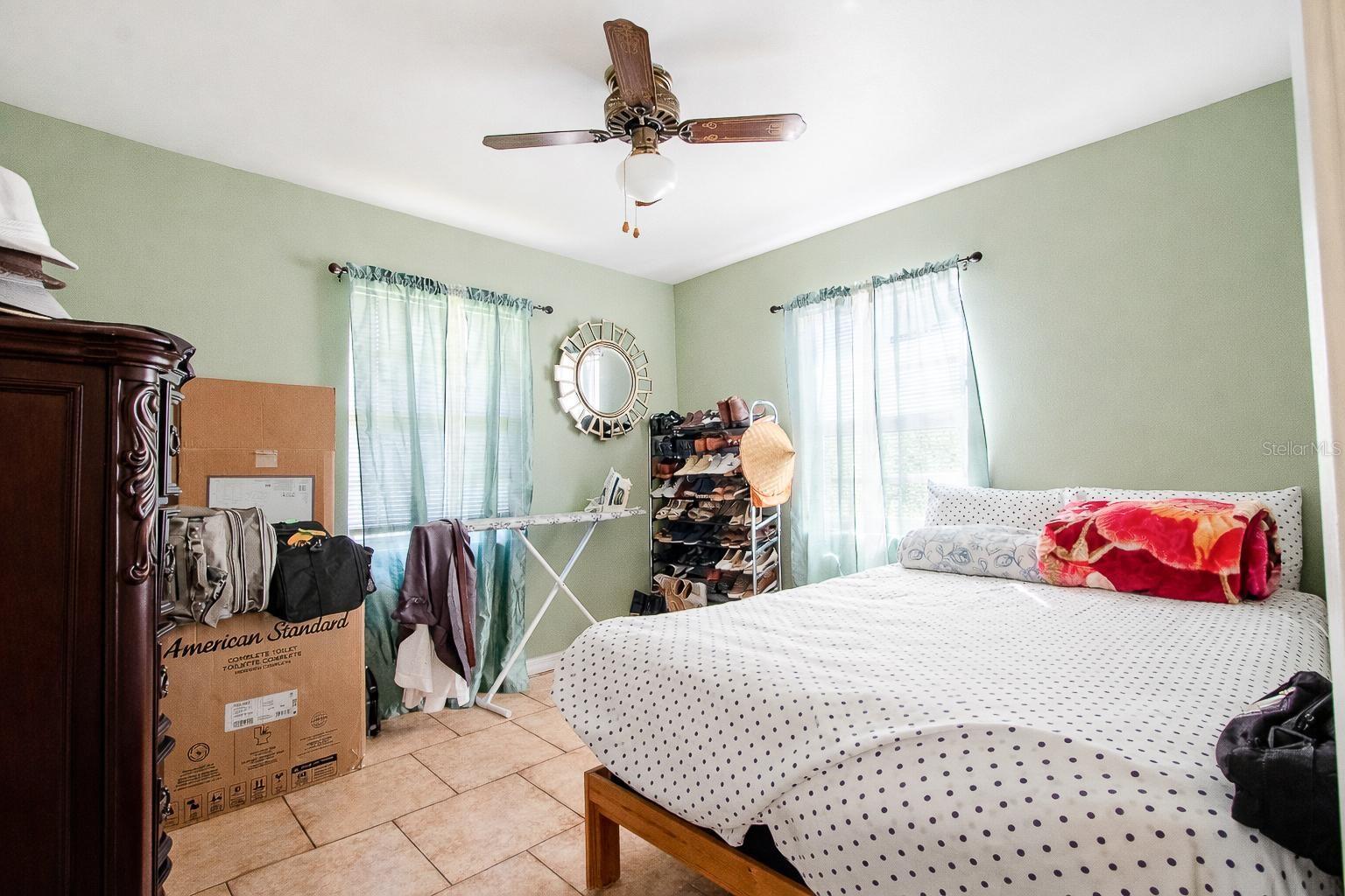 Image 26 of 29 For 4401 Edgebrook