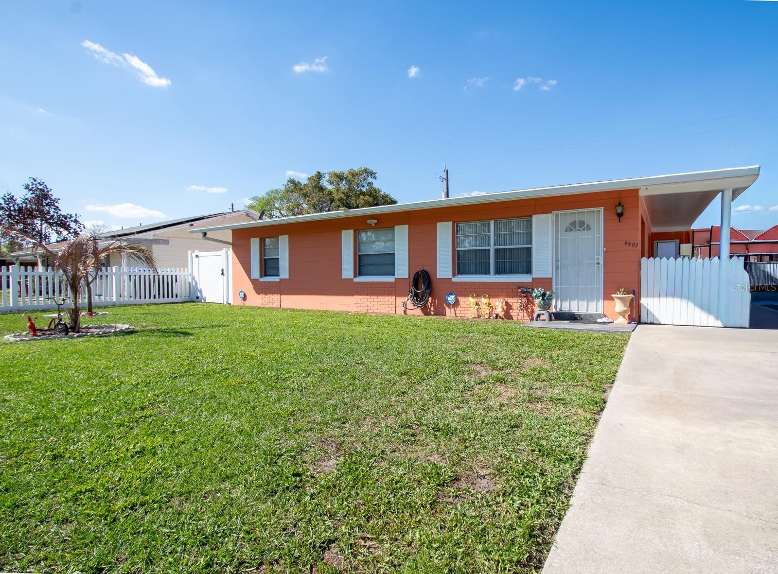 Image 5 of 29 For 4401 Edgebrook