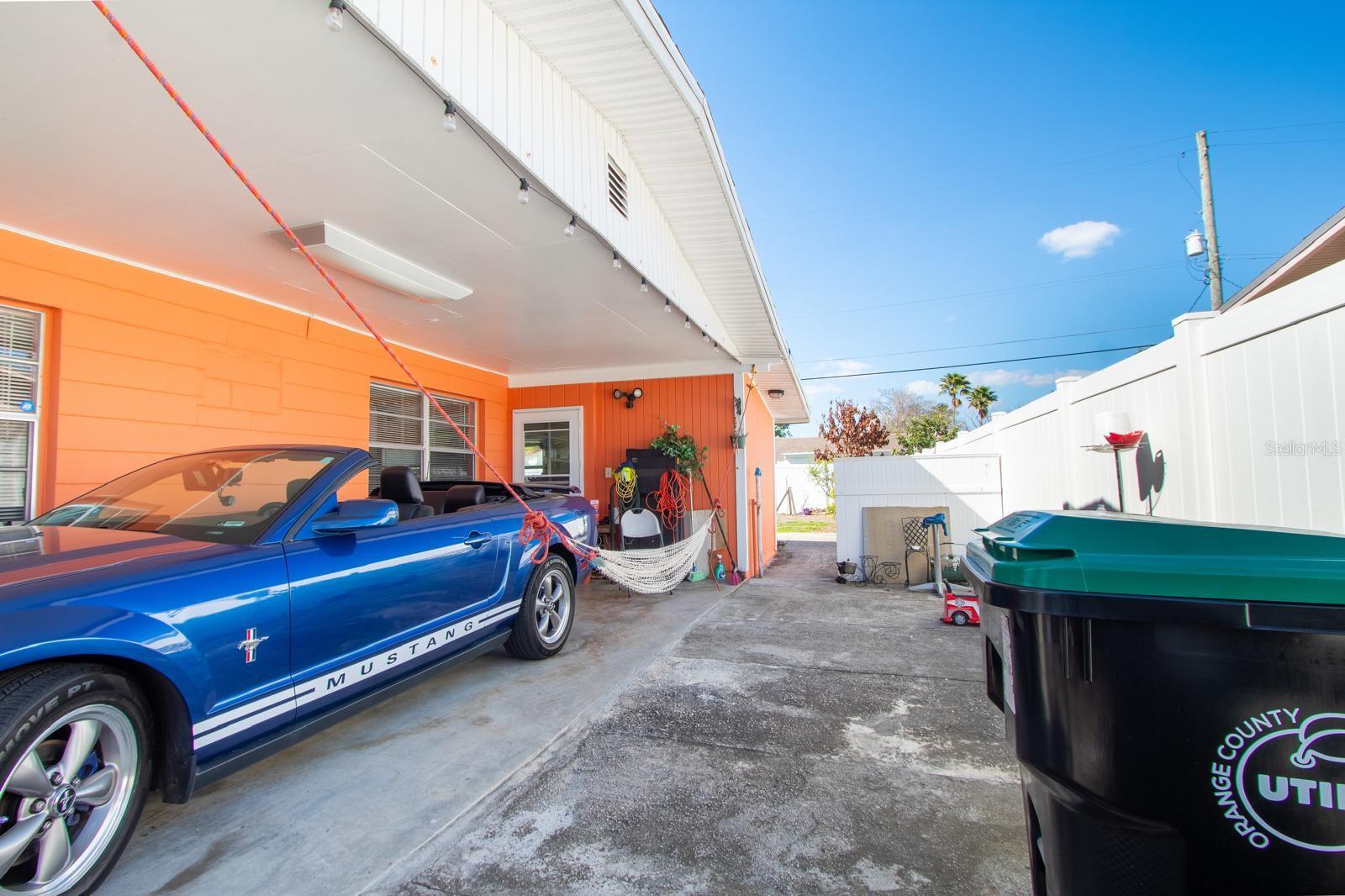 Image 8 of 29 For 4401 Edgebrook