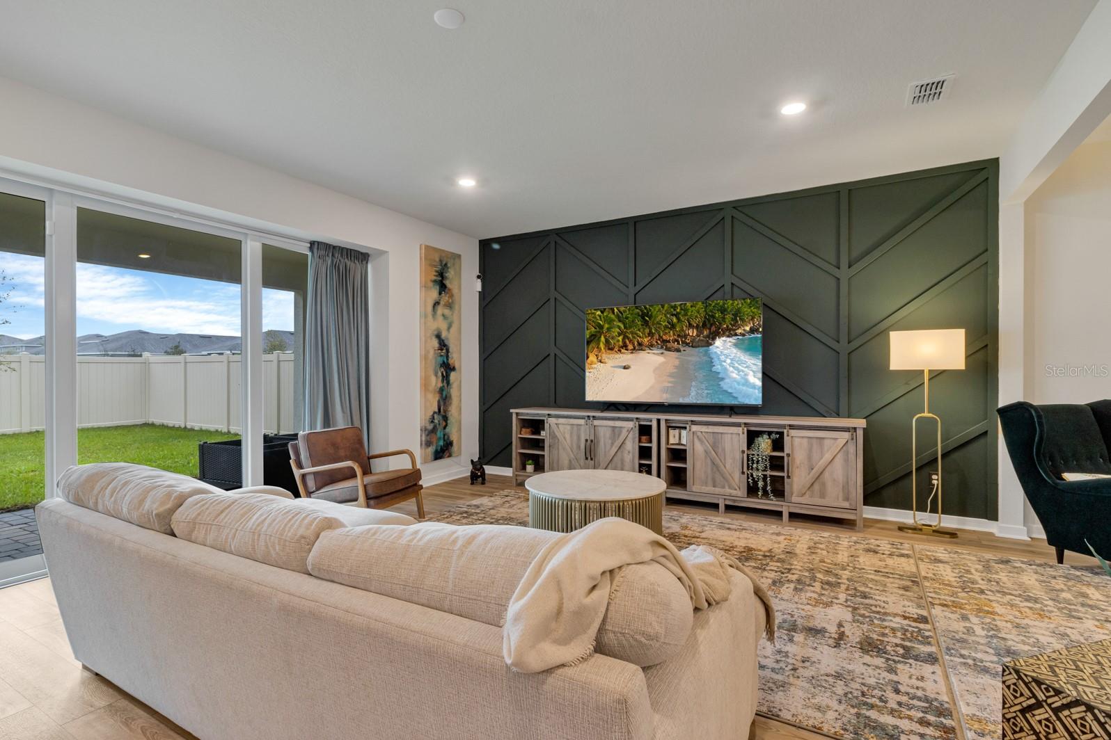 Image 10 of 41 For 5674 Arborvista Drive