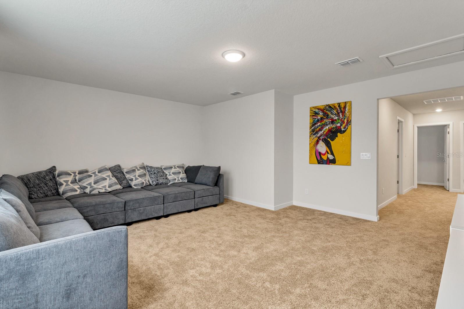 Image 20 of 41 For 5674 Arborvista Drive