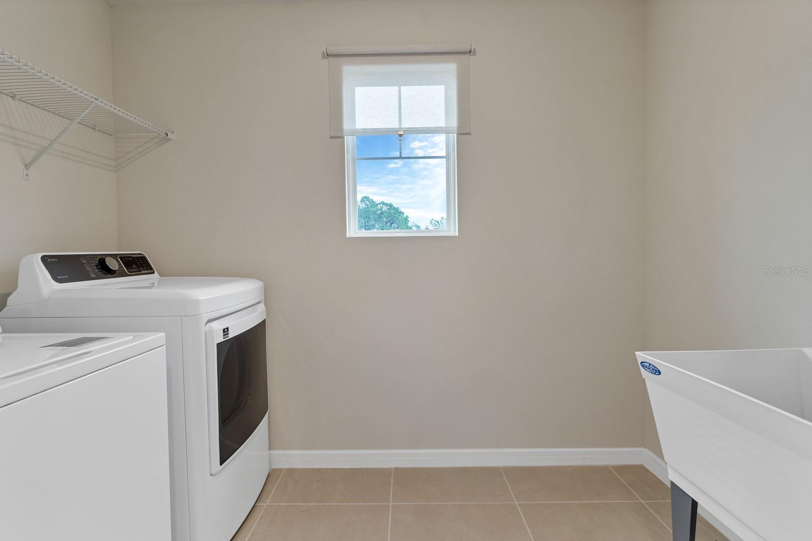 Image 25 of 41 For 5674 Arborvista Drive