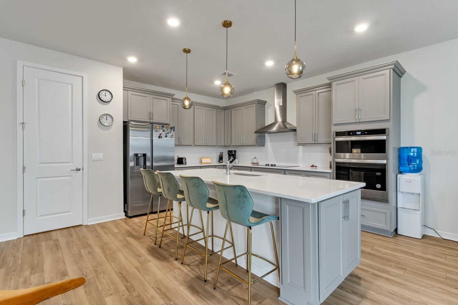 Image 4 of 41 For 5674 Arborvista Drive