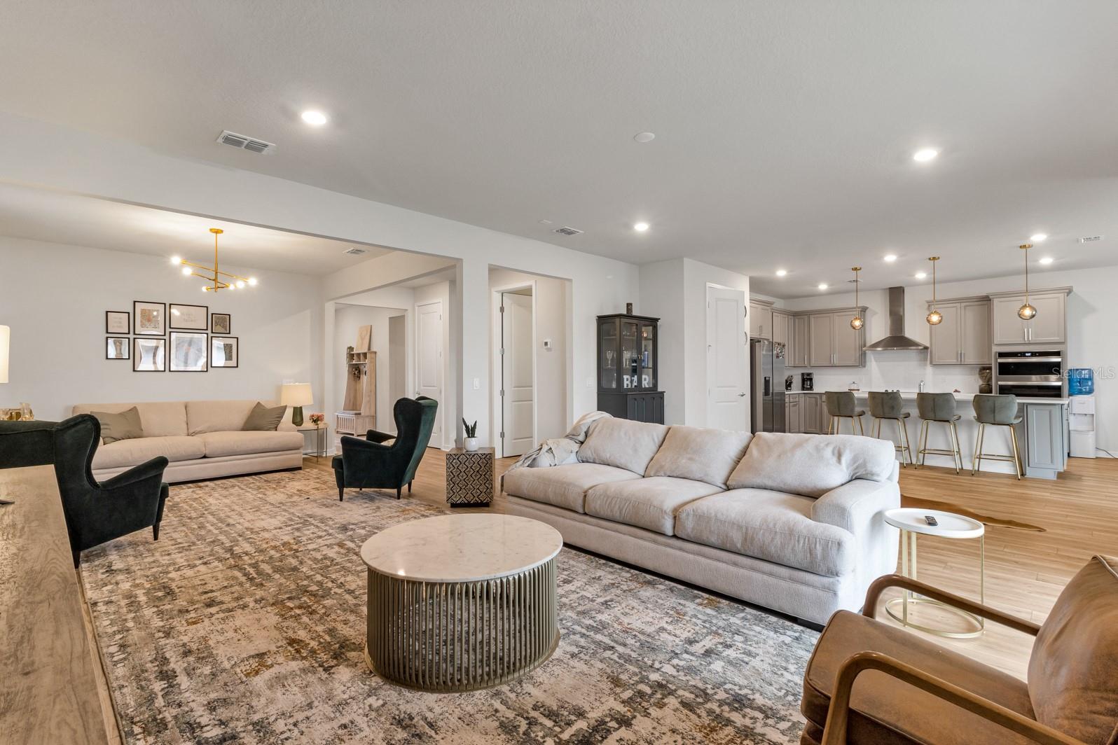 Image 6 of 41 For 5674 Arborvista Drive