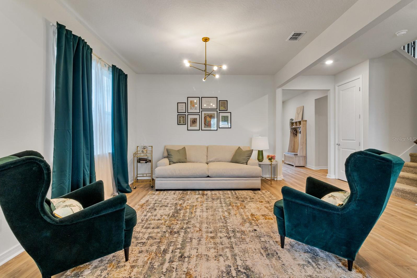 Image 9 of 41 For 5674 Arborvista Drive