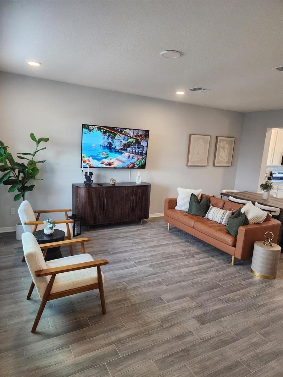 Image 2 of 16 For 12154 Plumpton Drive